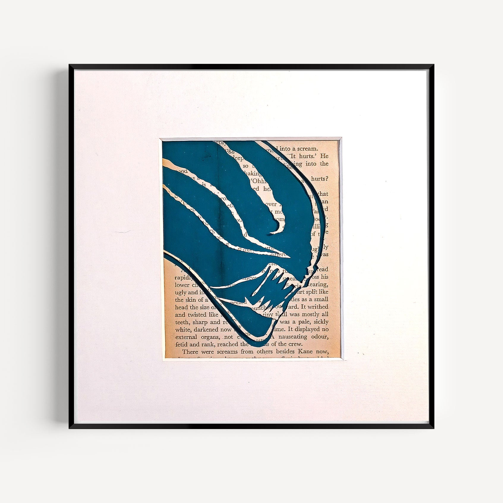 Alien // "Xenomorph Drone" Little Papercut